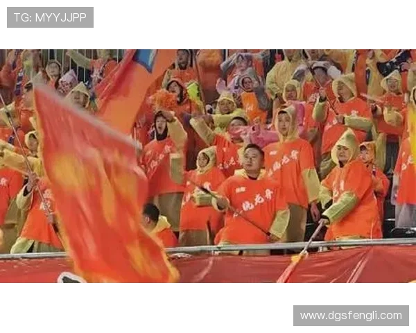 球迷激情共聚一堂赛事风云汇聚展现无尽热爱与荣耀